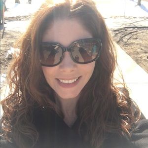 Meet your Posher, Krystal